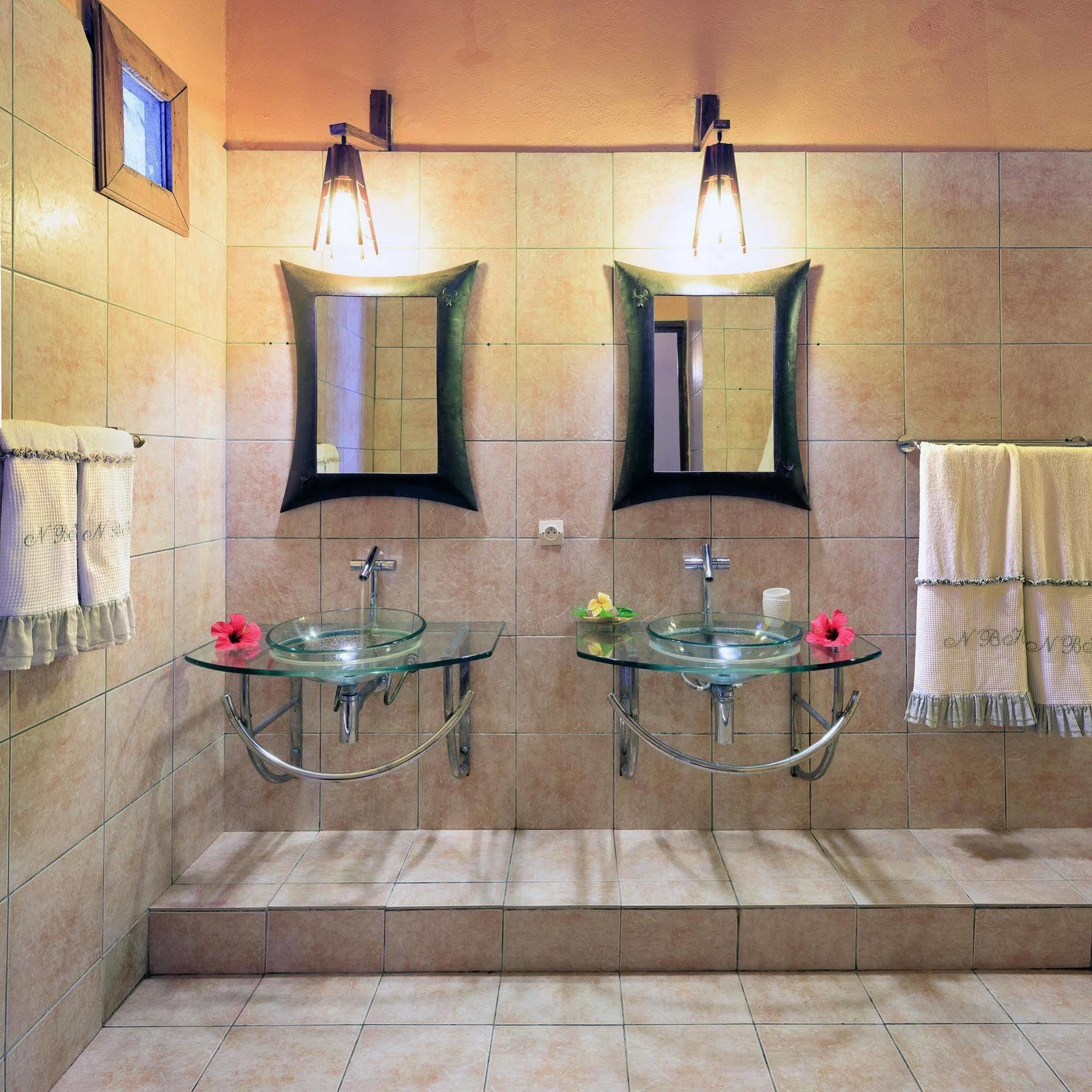 Nosy Be Hotel & Spa Ambaro المظهر الخارجي الصورة